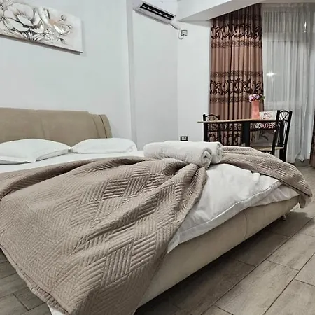 Apartment Mamaia Nord Promenada - Pool Si Langa Plaja
