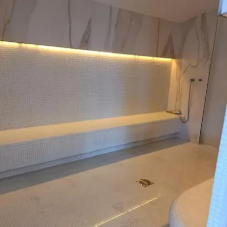 Apartment Mamaia Nord Promenada - Pool Si Langa Plaja Navodari